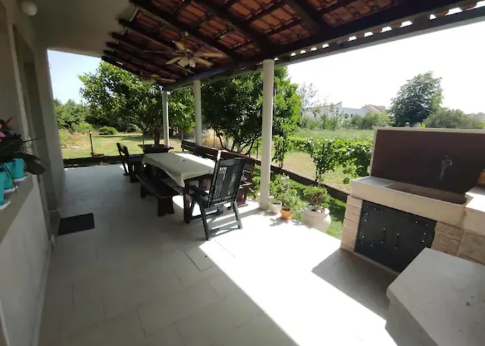 Bella Costa I Apartman *